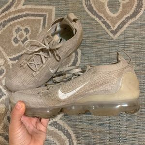Nike vapor max shoes